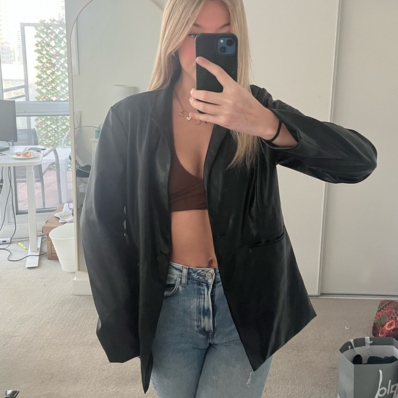 Leather blazer jacket! - Picture 3 of 5